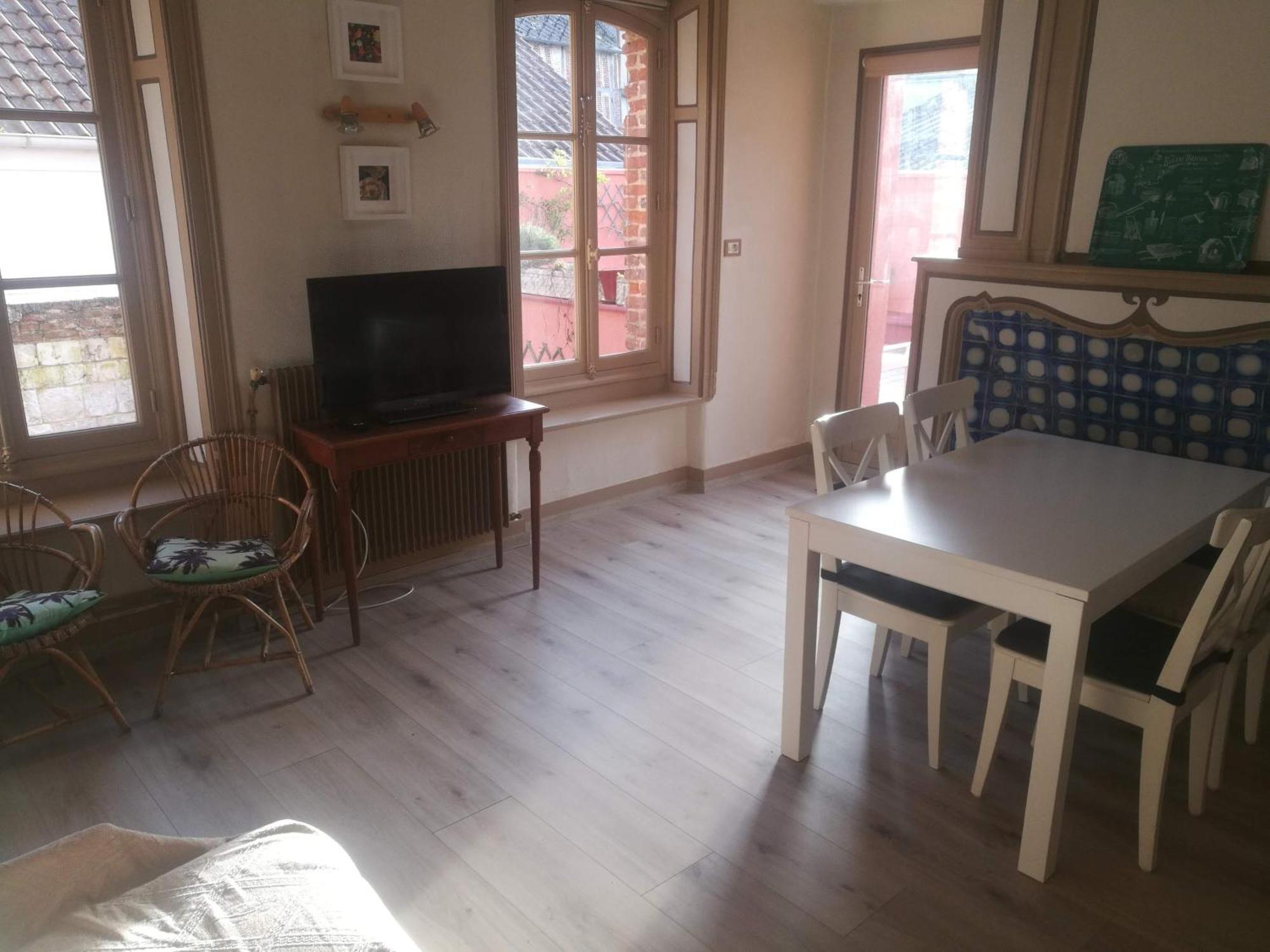 Le Renard D'Or Apartment Montreuil  Exterior photo